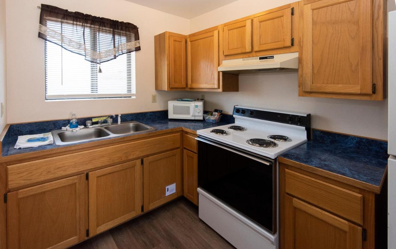 City Center Motel Hamilton Екстериор снимка
