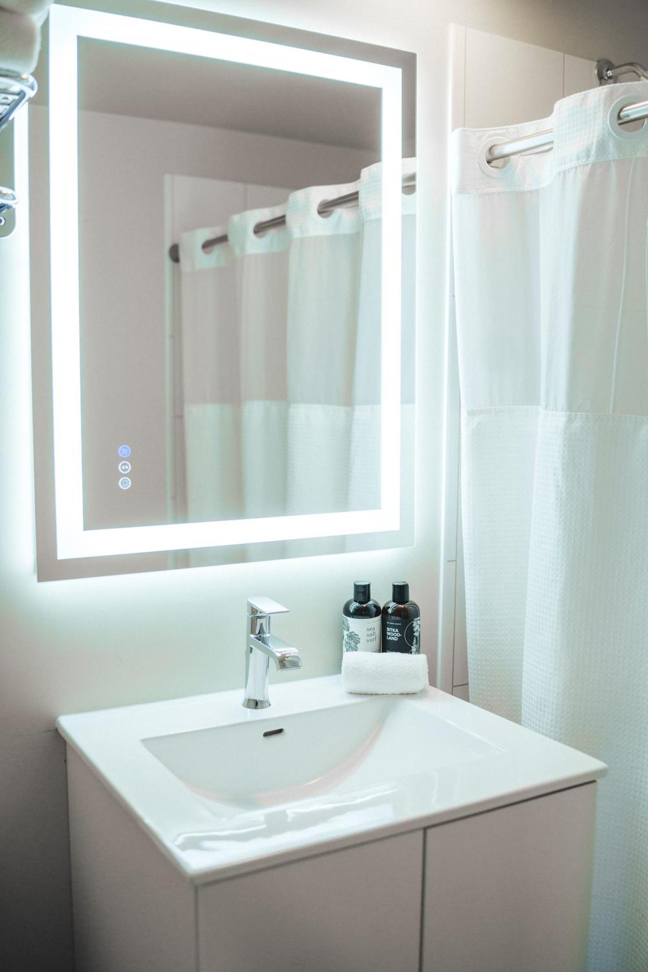 City Center Motel Hamilton Екстериор снимка